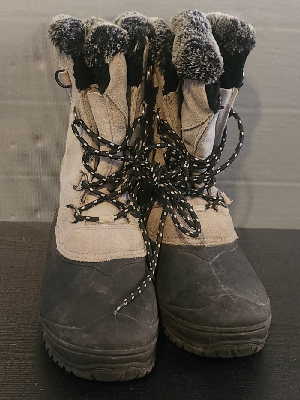 Magellan Outdoors Thinsulate Snow Boots Women’s Size 6 Brown Duck Boots Faux Fur